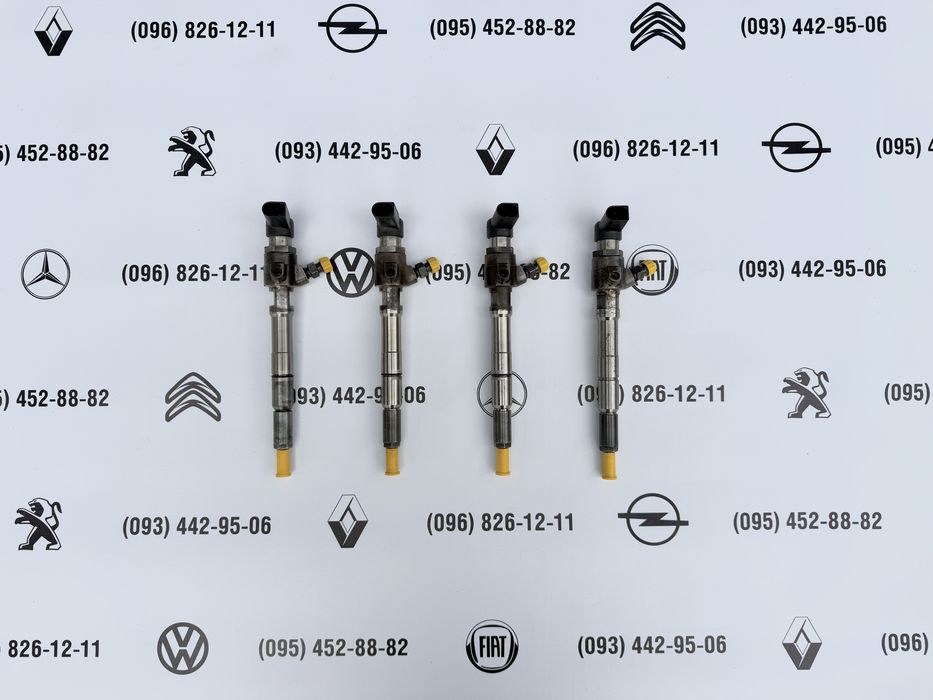 Форсунка VW Golf Caddy Audi A3 Skoda Octavia 1.6 TDI Гольф А4 Октавія