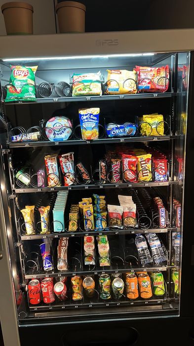 Título: Máquina Automática em Ótimo Estado Pronta - Moedas e notas