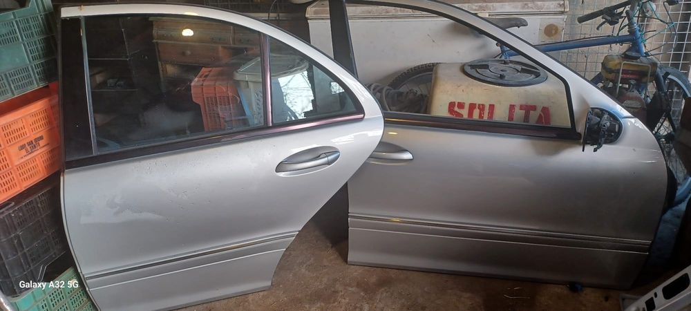 Portas , Espelho e Mala Mercedes Benz c220 01