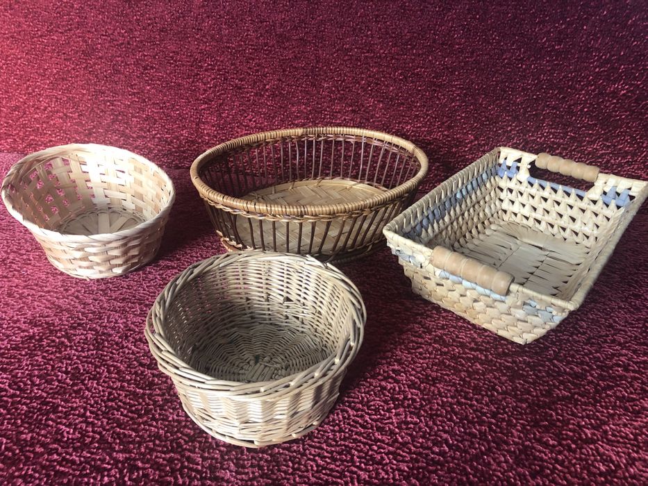 Koszyki z wikliny 4 sztuki jak nowe