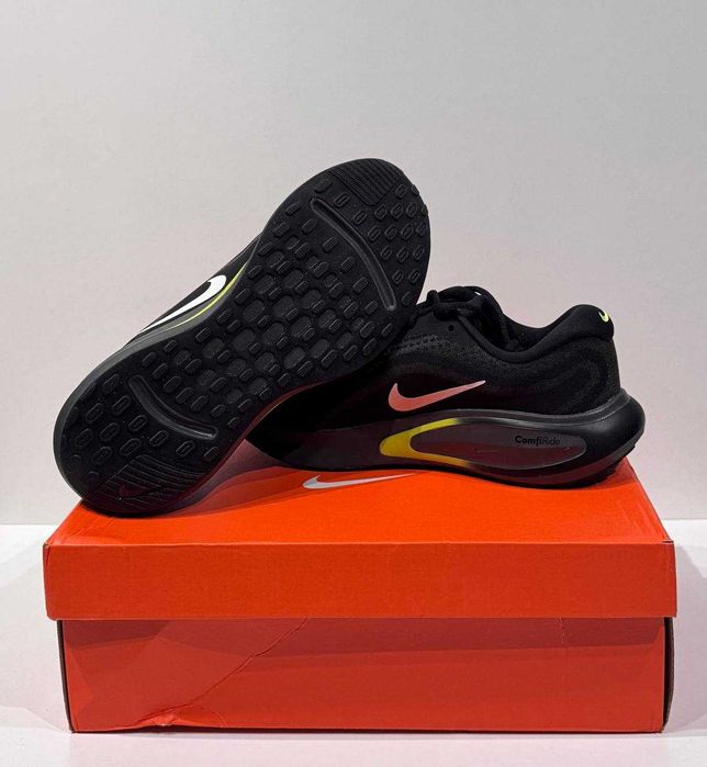 Кросівки чоловічі Nike Journey Run Нові Оригінал