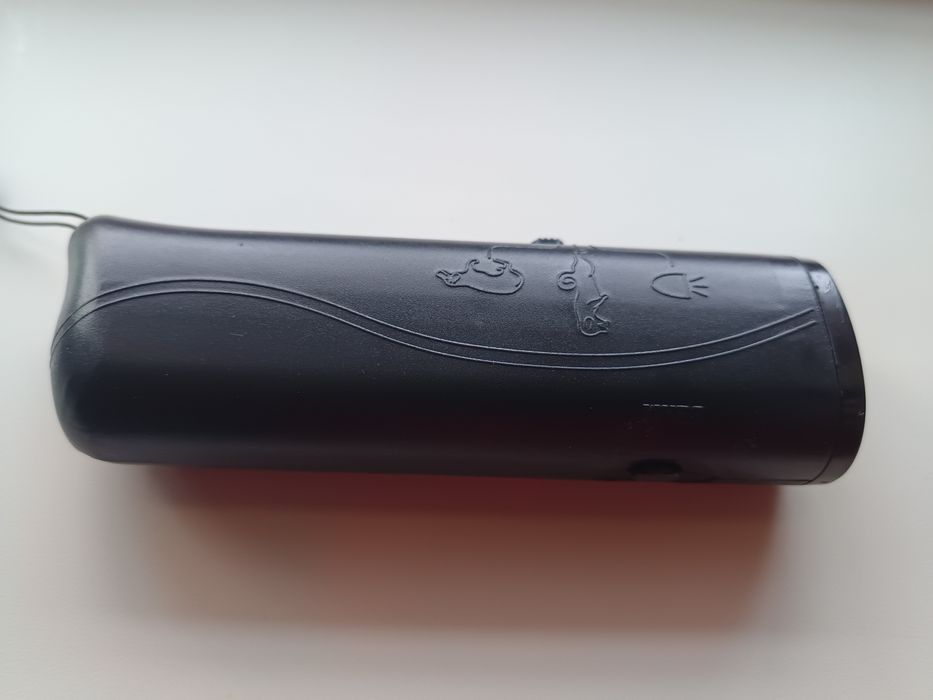 Відлякувач собак AD-100