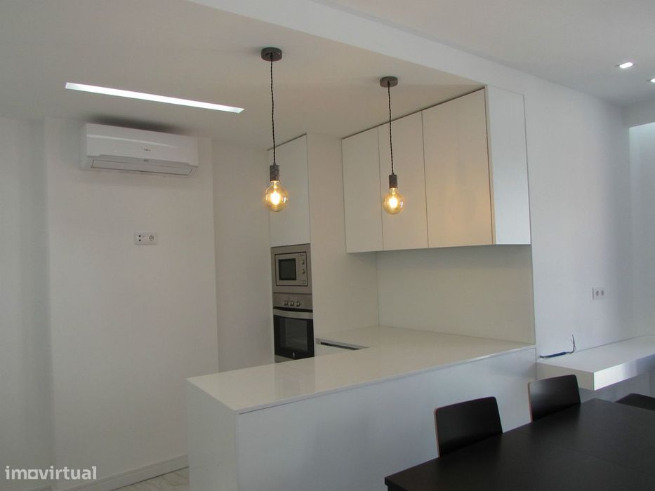 Bom Gosto; Maravilhoso, Belo; Qualidade; Hiper Calmo; Ótima localizaçã