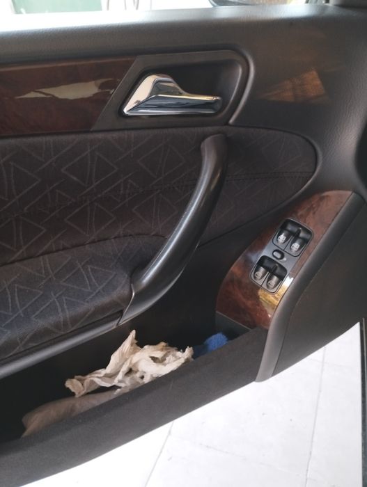 Vendo carrinha Mercedes c220cdi