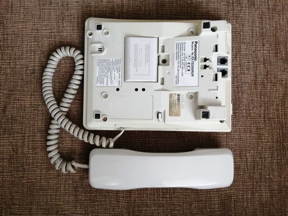 Проводной стационарный телефон Panasonic KX-TS2365RUW