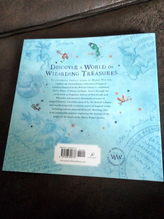 Harry Potter - A Journey Through a History of Magic (1ª edição RARA)