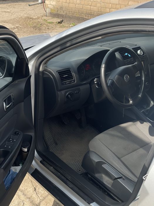 Volkswagen Golf 2009рік