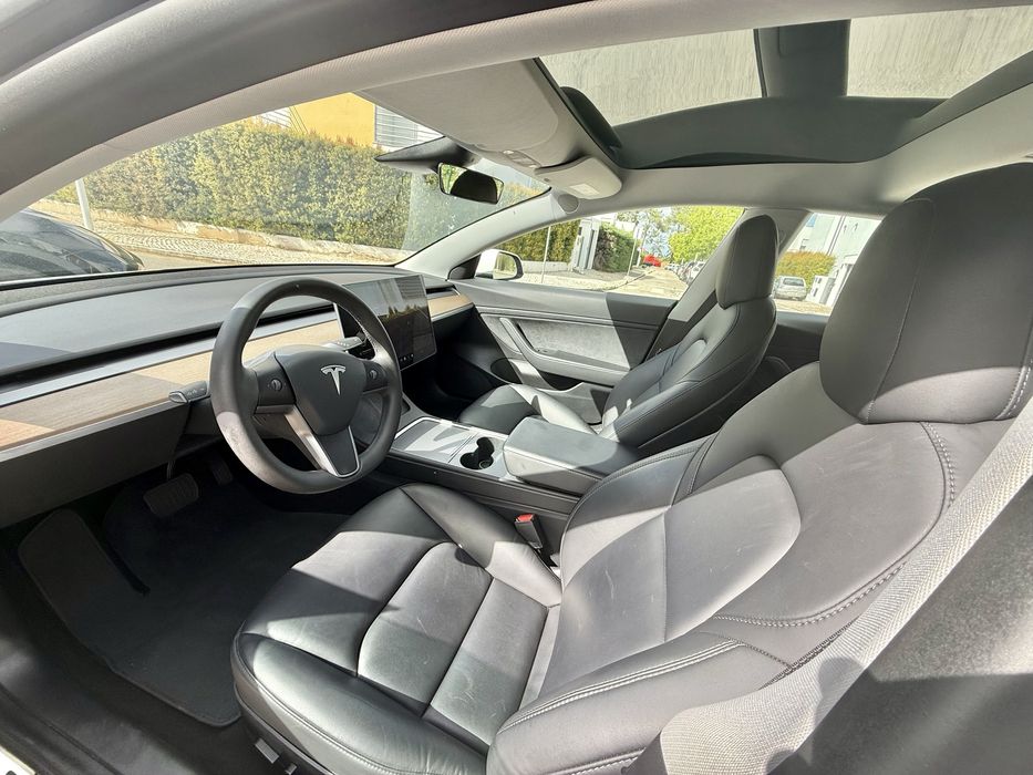 Tesla Model 3 12/2022 Standard Range Plus - 112.833 km