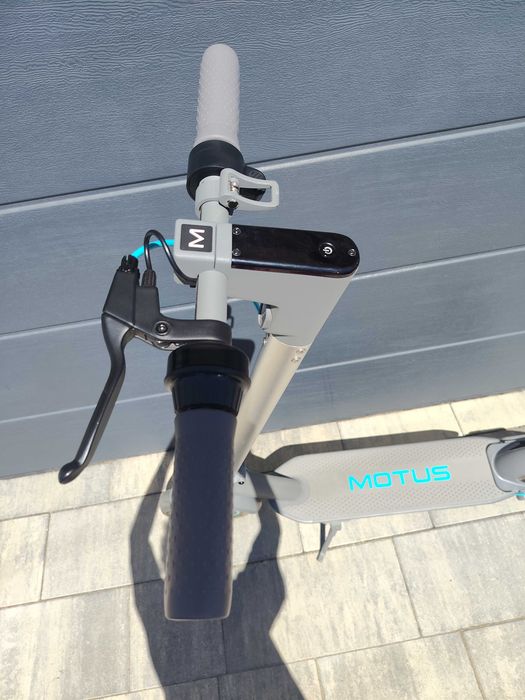 Hulajnoga motus scotty 10 plus