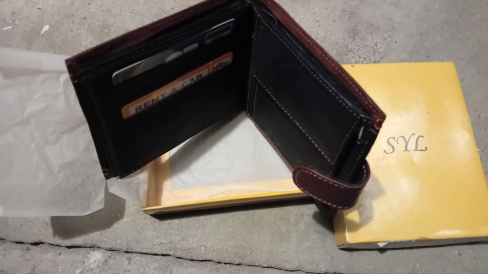 Carteira em pele para homem