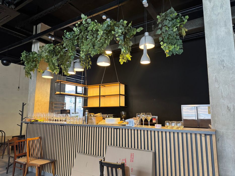 Wyposażenie gastronomii z zamkniętej restauracji włoskiej