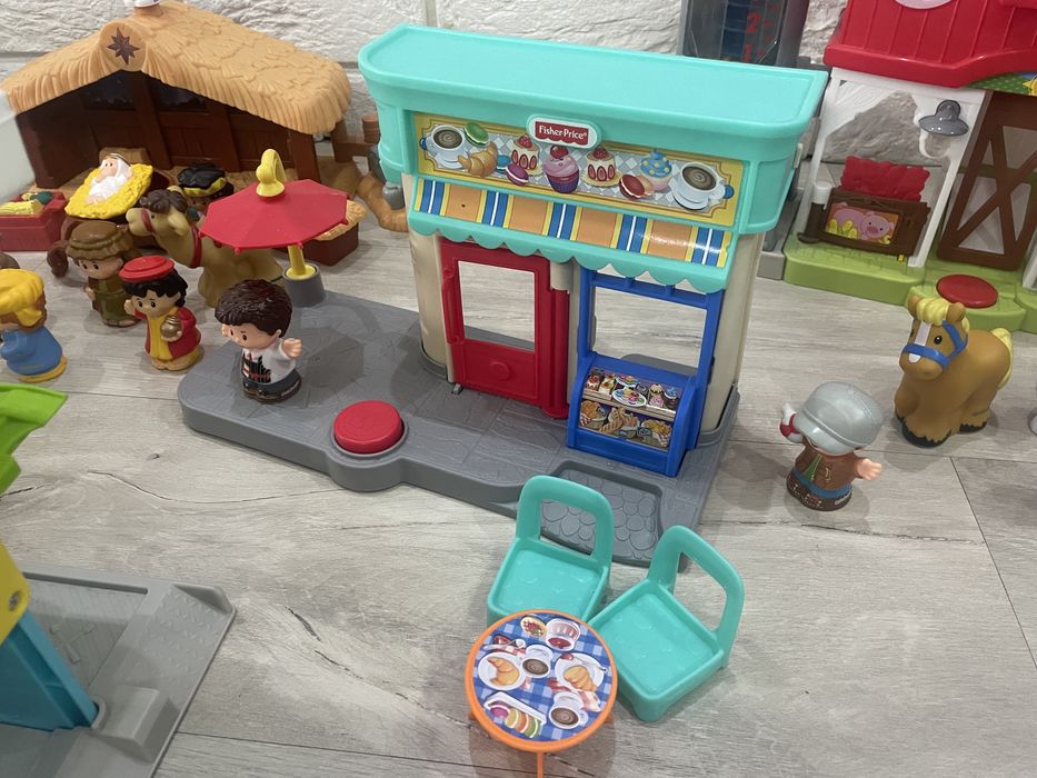 Duzy zestaw zabawek little people