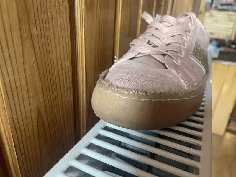 Buty różowe adidasy