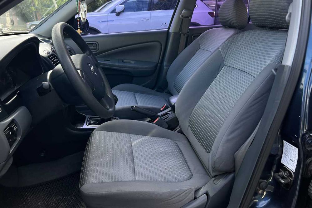 Nissan Almera 2007