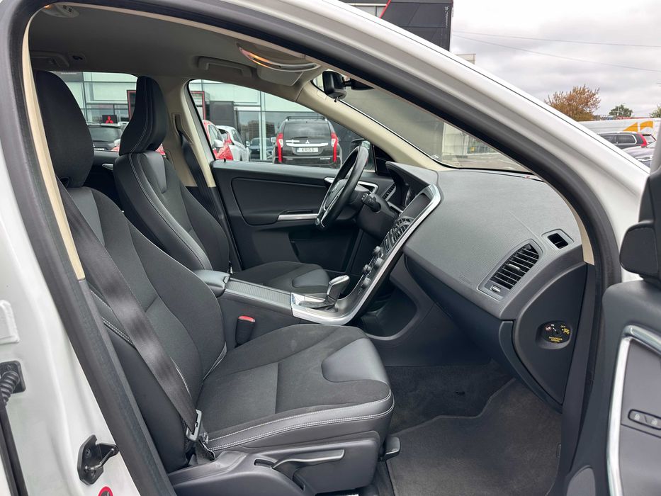 Volvo XC60  2012
