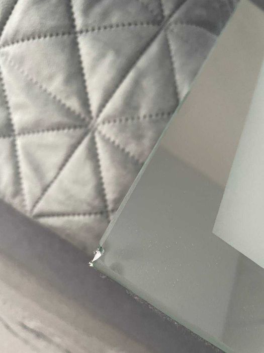 Дзеркало підвісне з підсвіткою