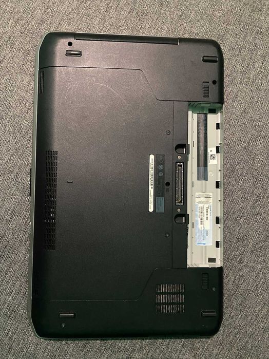 Ноутбук Dell E5530