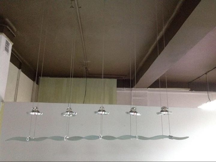 lampa wisząca szklana duża nad stół