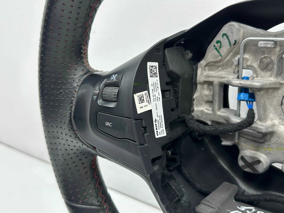 Volante - Peugeot 208 GTi