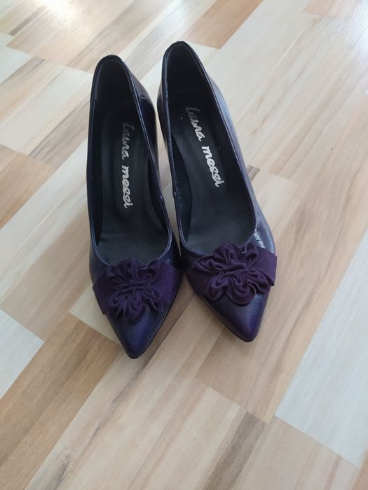 Czółenka szpilki buty Laura Messi śliwkowe rozmiar 37