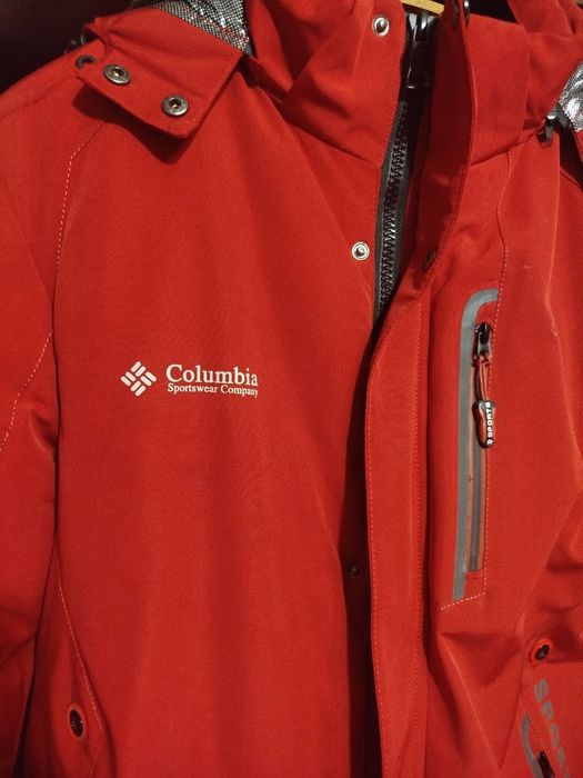 Продам курточку Columbia