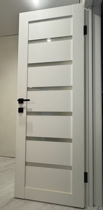 Продам двері міжкімнатні