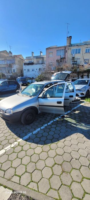 Opel  Corsa b 2000