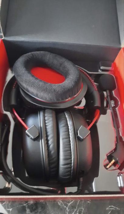 Fones gaming HyperX Cloud 2
