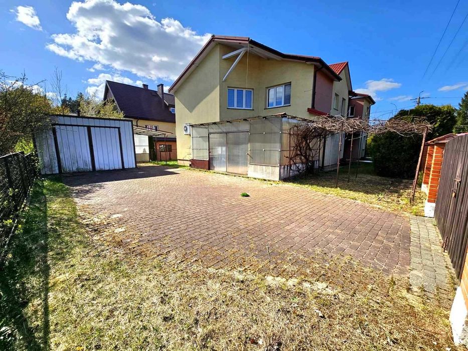 Dom 500m2 z potencjałem inwestycyjnym.
