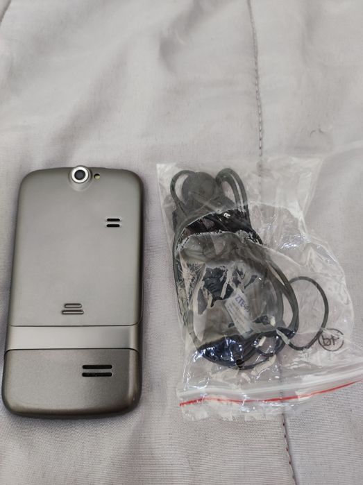 Telemóvel ZTC QS580