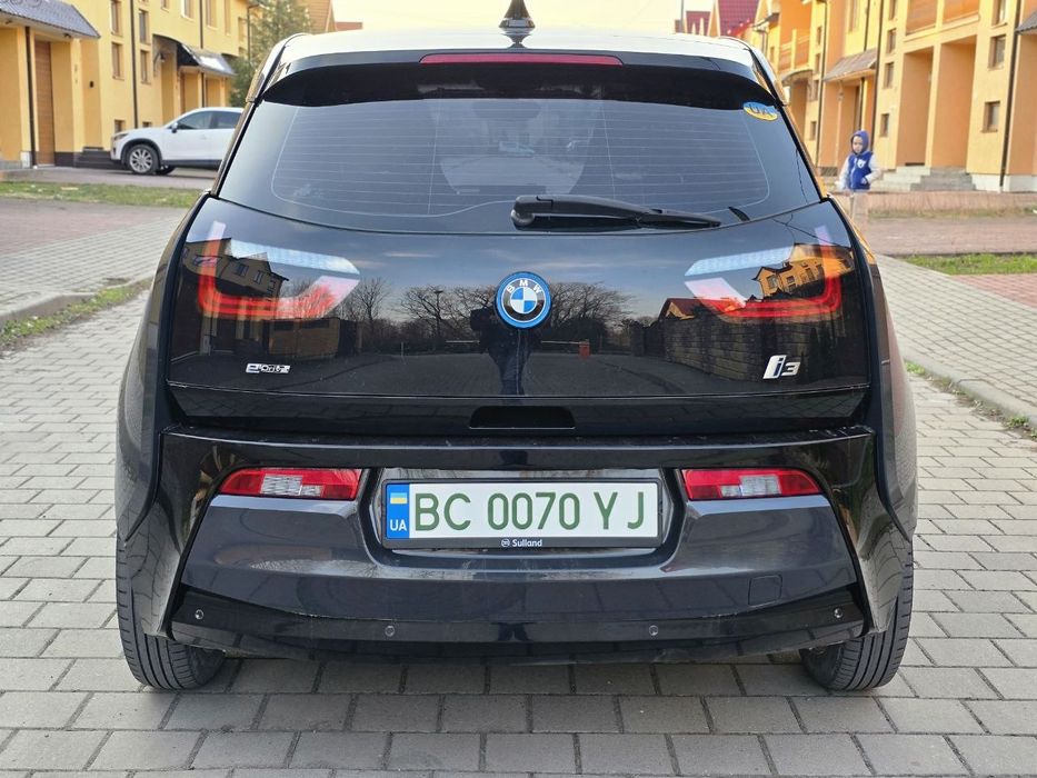 Продаю BMW I3 elektro