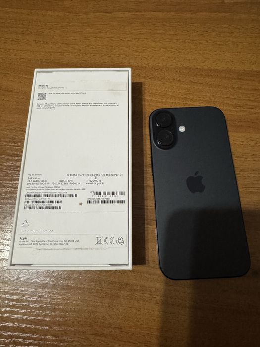 Продам айфон 16