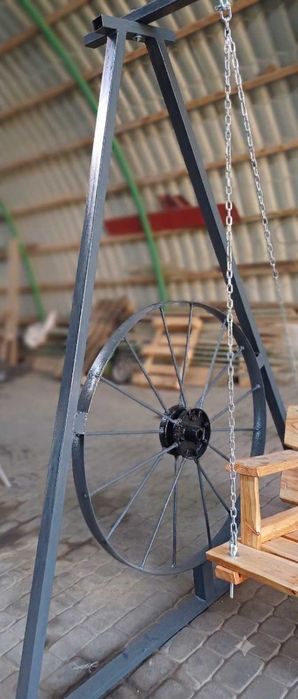 Metalowa huśtawka