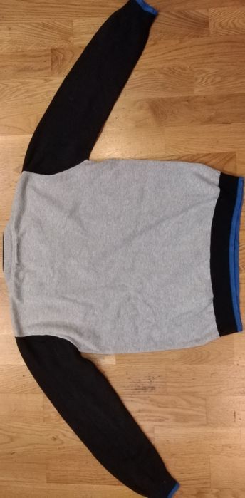 Sweter Rebel rozm. 140 bawelna