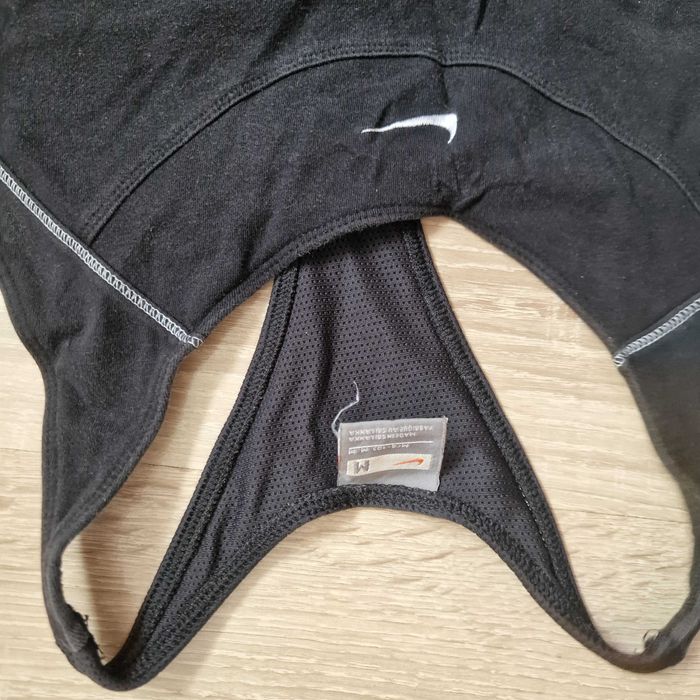 Czarny top sportowy Nike, r.XS