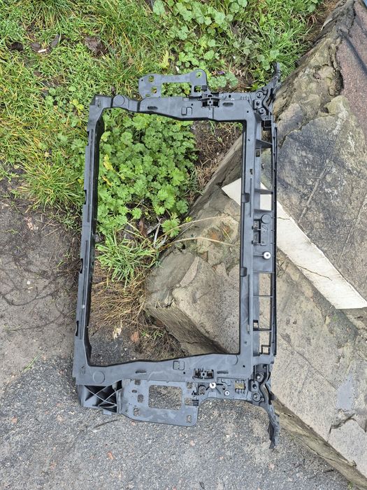 Audi Q5 панель, телевізор