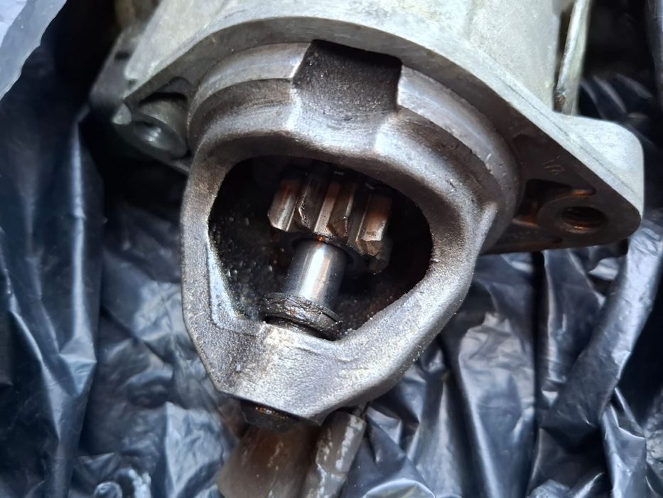 Стартер бмв е39 535