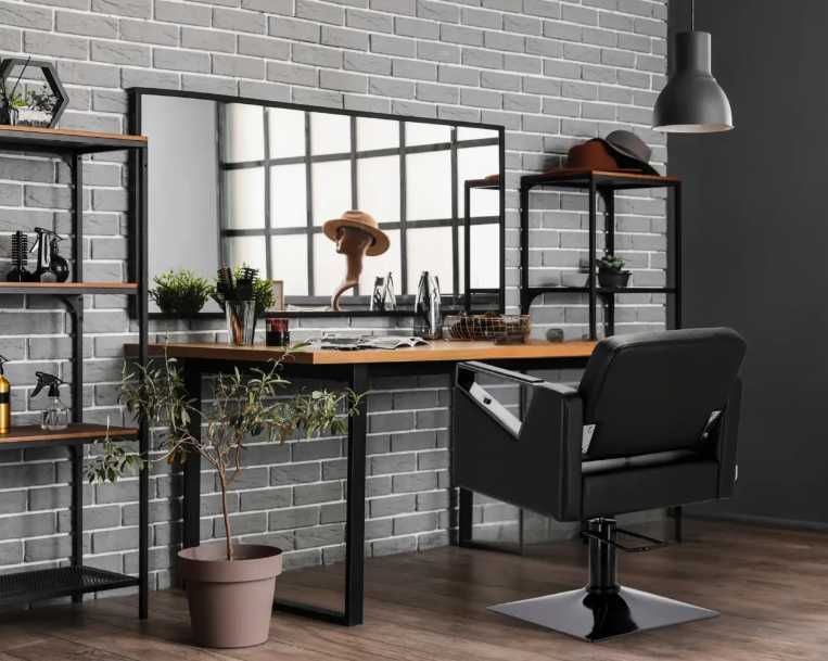 Перукарське крісло на гідравліці Tomas із підставкою для ніг чорне