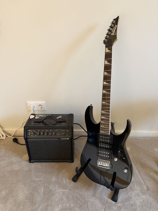 Guitarra Elétrica Ibanez GIO + Amplificador Line 6 Spider V 20 MkII
