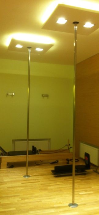 Пілон(Виготовлення,доставка та встановлення))