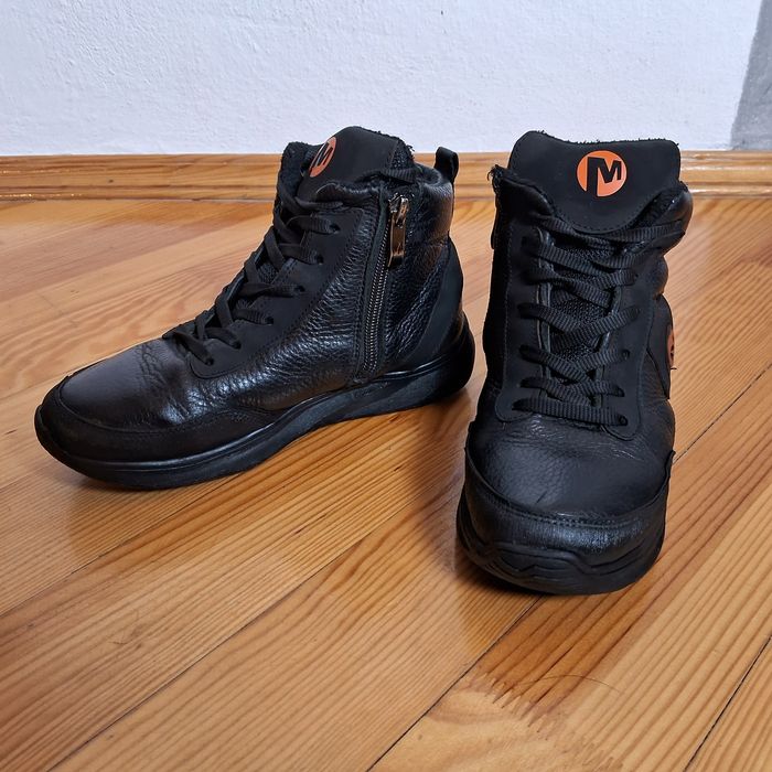 Зимові черевики, кросівки для хлопця