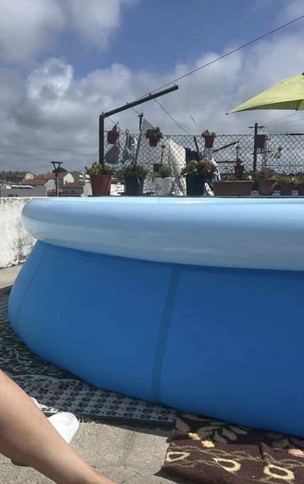 Piscina Bestway 366x76cm com lona incluída