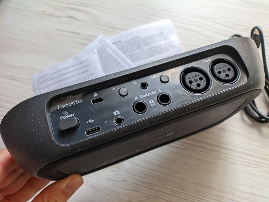 Focusrite Vocaster Two aудіоінтерфейс