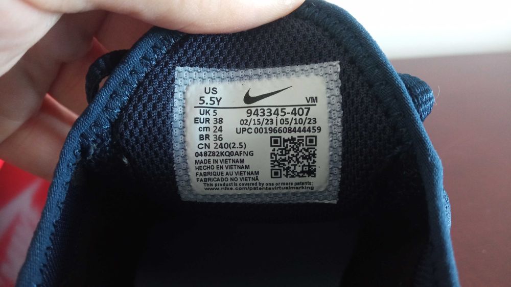 38 Buty Nike Air Max 270 Navy Blue