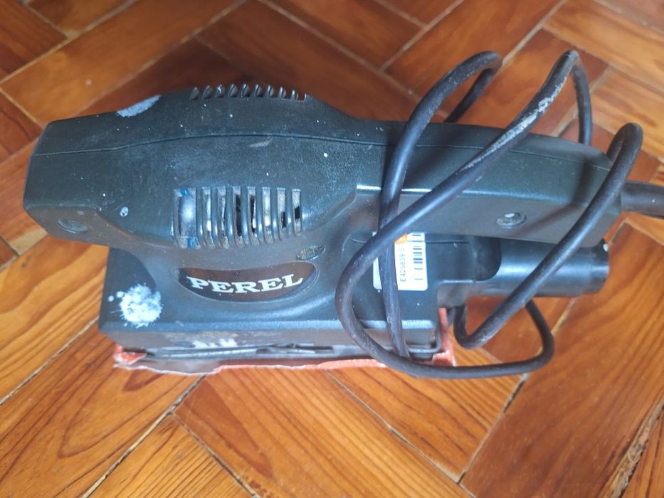 Lixadeira eléctrica retangular