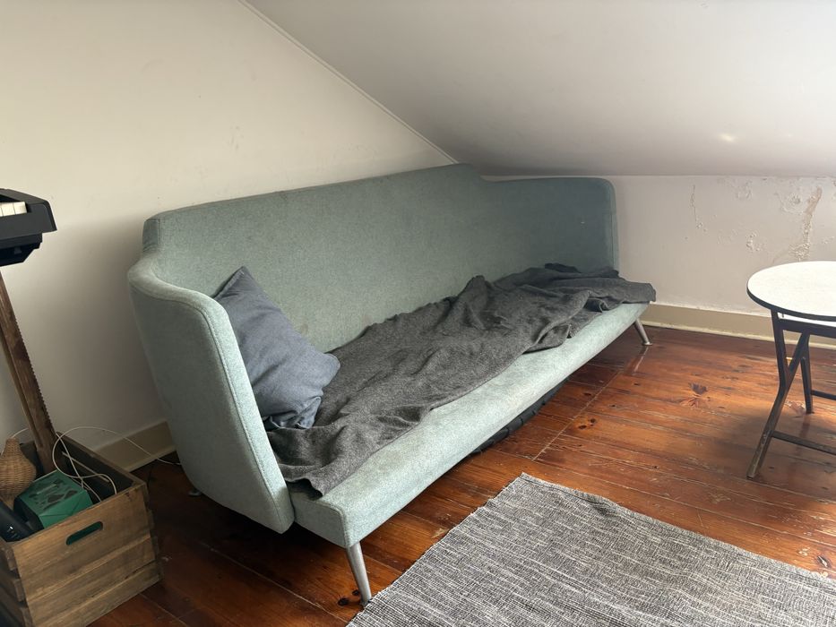 DOU sofa vintage azul - para recuperar