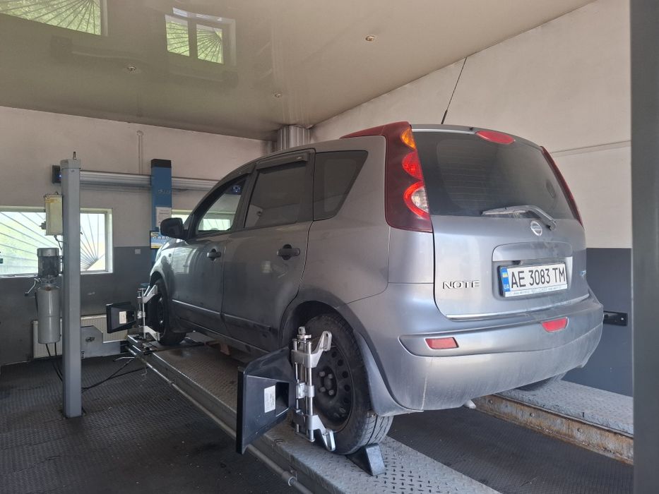 Nissan Note 2011 г.в.,в хорошей комплектации!