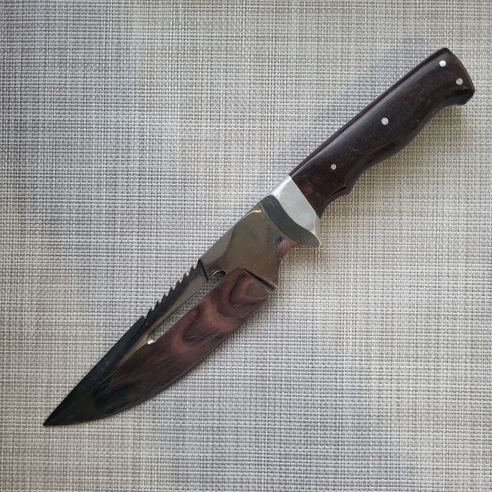 Нож для охоты, рыбалки, туризма