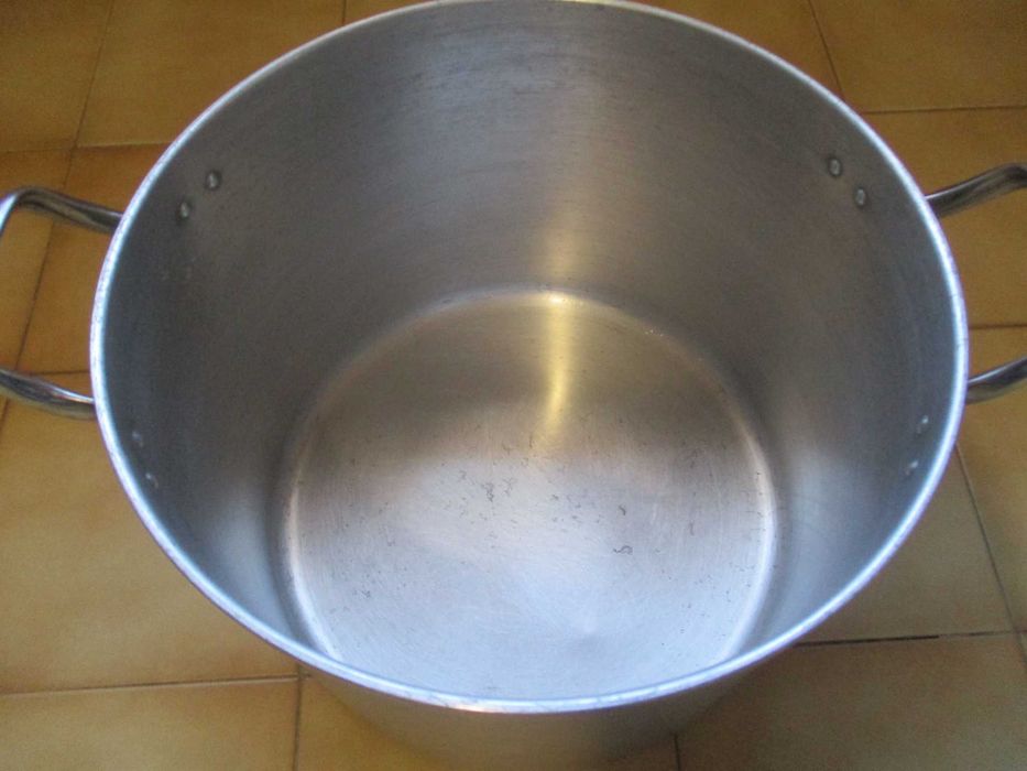 Panela grande de alumínio 16,5L Silampos