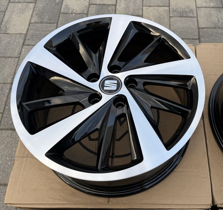 Oryginalne Felgi Seat Leon FR 18" 5x112 7.5J ET51 5F0 Skoda Octavia